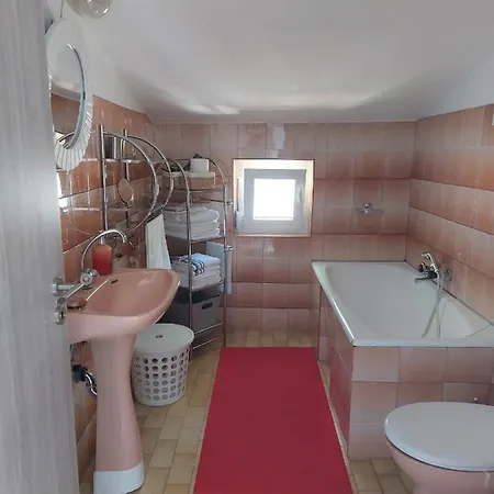 Apartment Popi 2 *