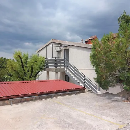 Popi 2 Apartment Klenovica